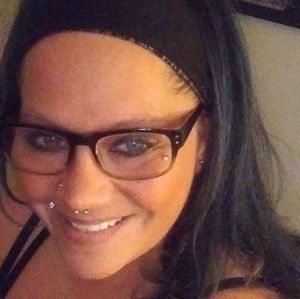 Meet your Posher, Charlene